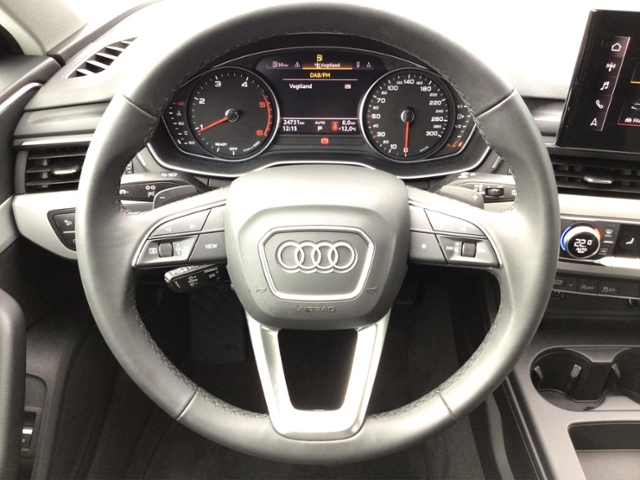A4 allroad 40 TDI quattro S-tronic AHK ** Busine
