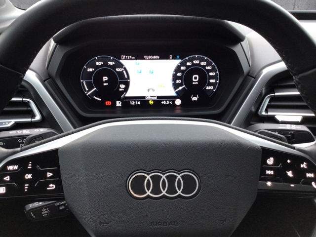 Q4 e-tron 50 quattro STH/NAV/ACC KLIMA LED LEDER