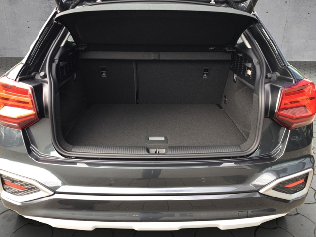 Q2 advanced 35 TFSI S-tronic Parken/SHZ KLIMA LE