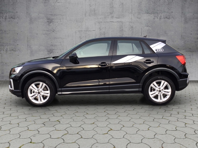 Q2 advanced 40 TFSI quattro S-tronic KLIMA LED L