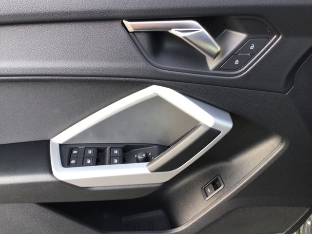 Q3 40 TFSI quattro S-tronic ACC/NAV KLIMA NAVI A