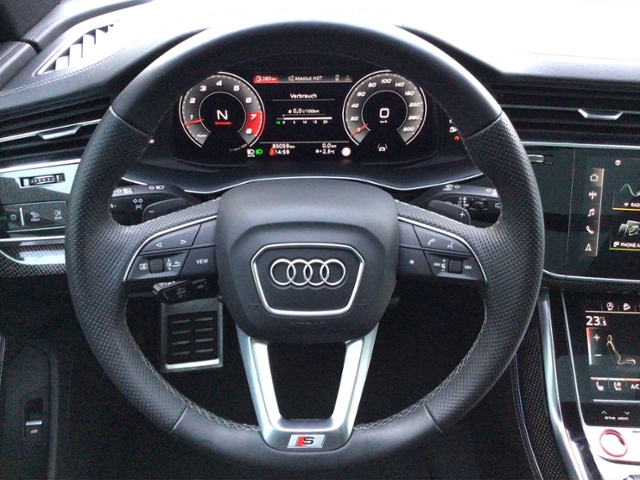 SQ8 4.0 TFSI quattro S-tronic KLIMA LED NAVI ALU