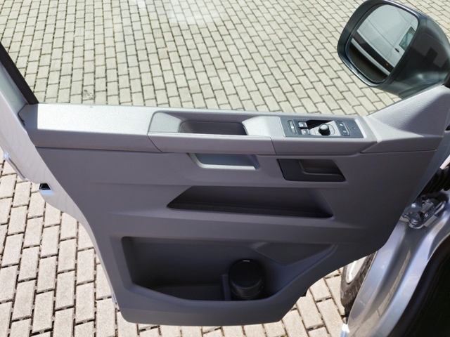 T6.1 Kasten lang 2.0 TDI SHZ/PDC/L+S/DAB+ KLIMA