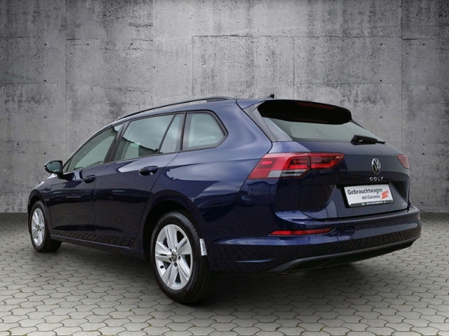 Golf VIII Variant Life 1.5 eTSI DSG BusinessPre.