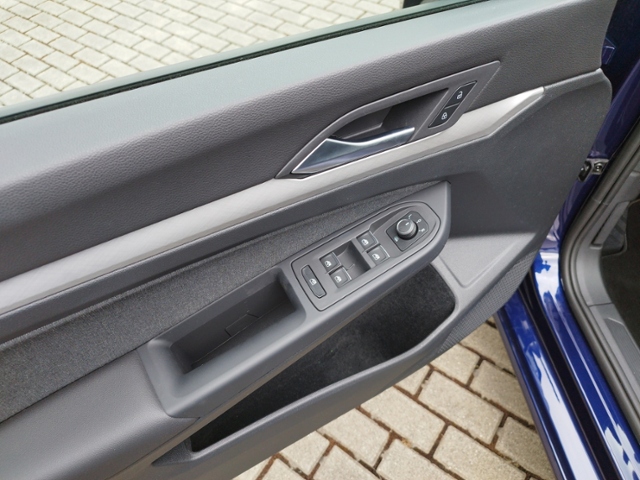 Golf VIII Variant Life 1.5 eTSI DSG BusinessPre.