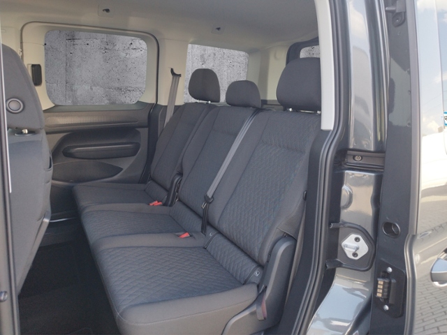 Caddy Life 1.5TSI AHK/Navi/SHZ/Carplay KLIMA LED