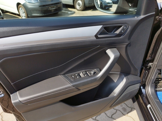 T-Roc Goal 1.5 TSI NAV/SHZ/ACC/AHK KLIMA LED NAV