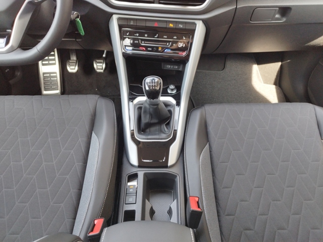 T-Roc Goal 1.5 TSI NAV/SHZ/ACC/AHK KLIMA LED NAV