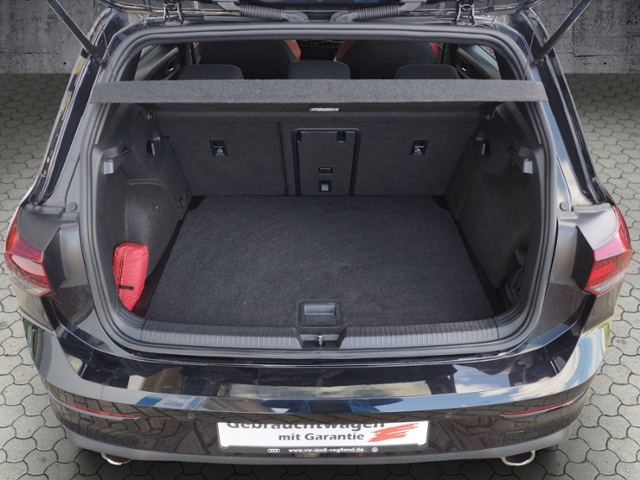 Golf VIII GTI 2.0 TSI DSG BusniessPre. NAV/SHZ K