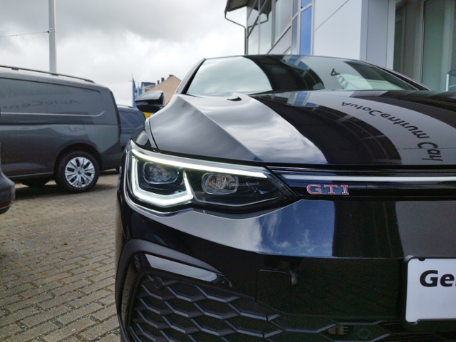 Golf VIII GTI 2.0TSI DSG Licht&Sicht/RFK/SHZ/Car