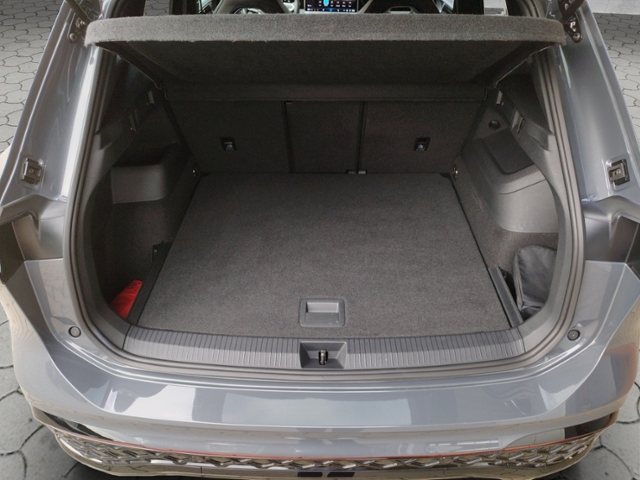 Tiguan R-Line 2.0TDI DSG 4Motion/Navi/HUD/Harman
