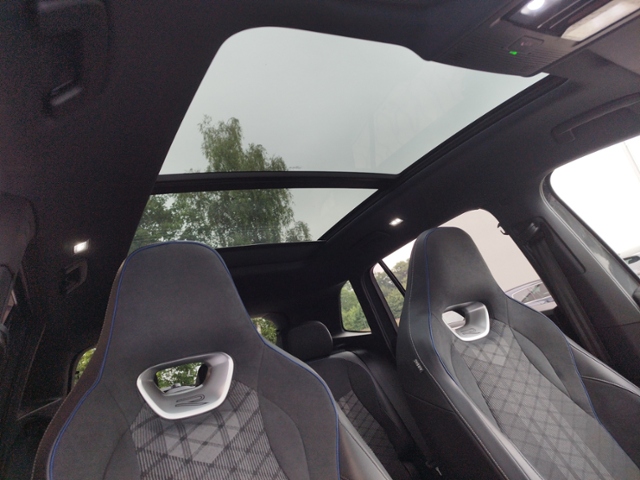 Tiguan R-Line 2.0TDI DSG 4Motion/Navi/HUD/Harman