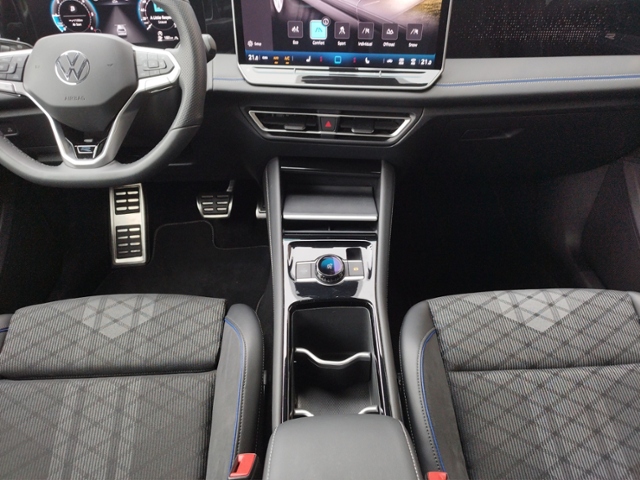 Tiguan R-Line 2.0TDI DSG 4Motion/Navi/HUD/Harman