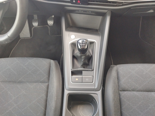 Golf VIII Variant Life 1.5TSI Navi/LHZ/SHZ/PDC/G