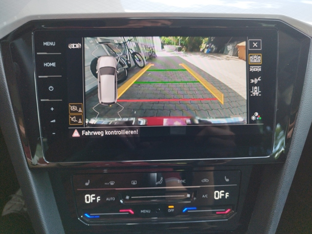 Passat Variant Business 2.0TDI DSG Navi/RFK/SHZ/