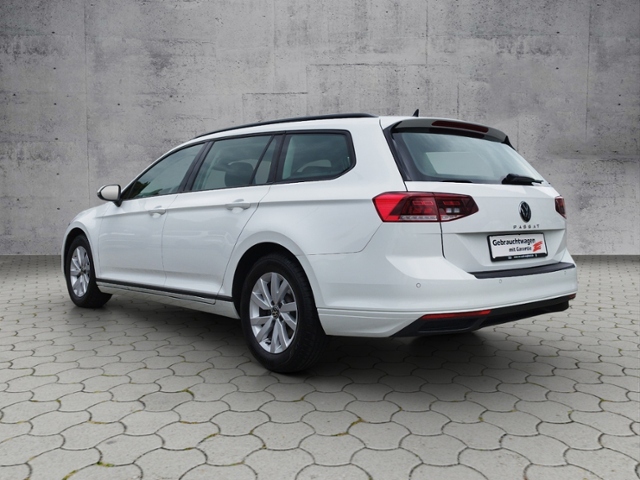 Passat Variant Basis 2.0TDI DSG/Navi/RFK/3-Zonen