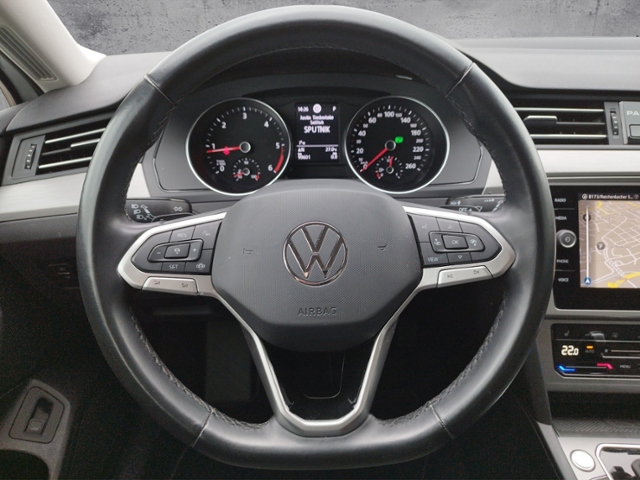 Passat Variant Basis 2.0TDI DSG/Navi/RFK/3-Zonen