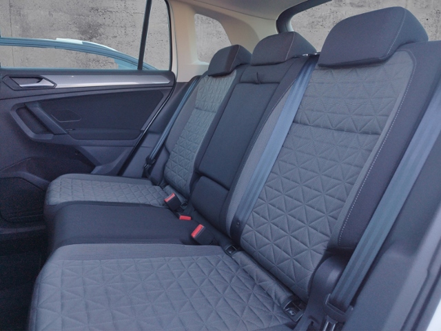 Tiguan Life 2.0TDI 4Motion DSG/Business/AHK/Navi