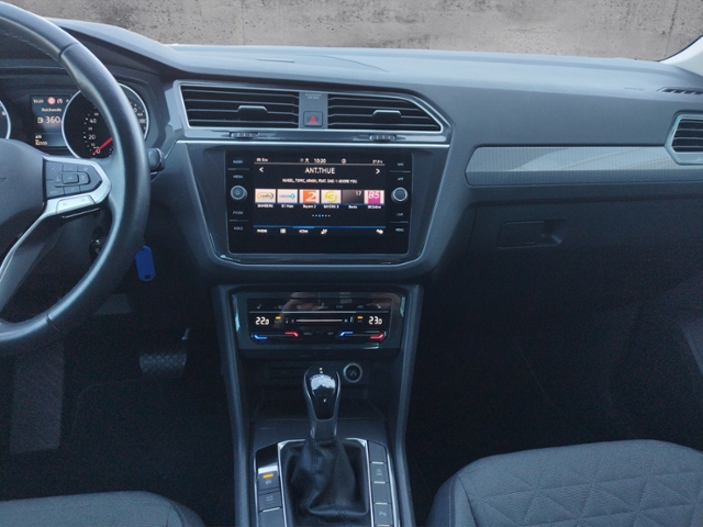 Tiguan Life 2.0TDI 4Motion DSG/Business/AHK/Navi