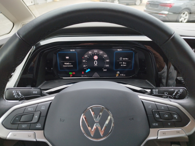 Multivan T7 Life 2.0 TDI DSG 3-Zonen/SHZ KLIMA L