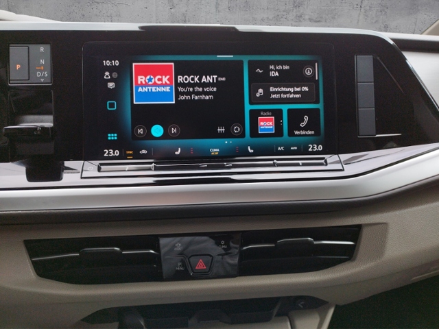 Multivan T7 Life 2.0 TDI DSG 3-Zonen/SHZ KLIMA L