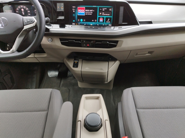 Multivan T7 Life 2.0 TDI DSG 3-Zonen/SHZ KLIMA L