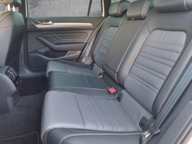 Passat Variant Elegance 2.0 TDI DSG BusinessPrem