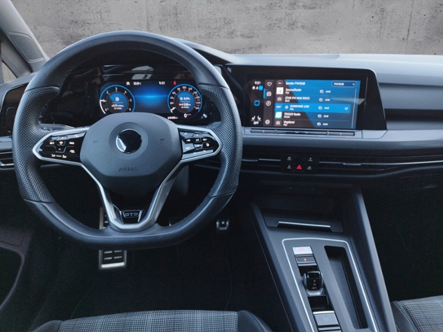 Golf VIII GTD 2.0 TDI DSG BusinessPrem./STH KLIM