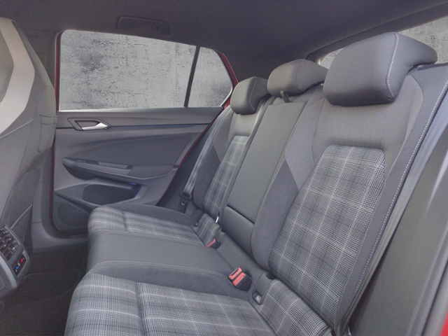 Golf VIII GTD 2.0 TDI DSG BusinessPrem./STH KLIM