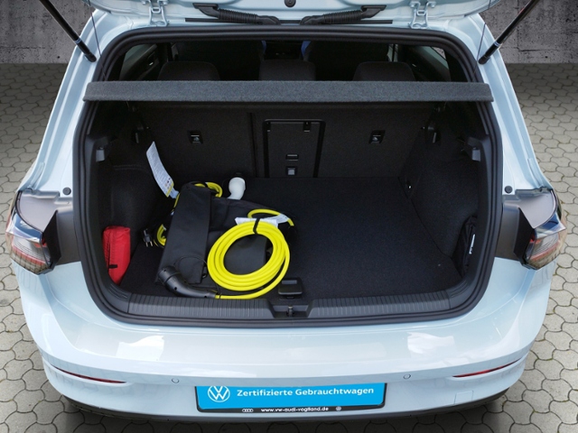 Golf VIII GTE 1.5 TSI eHybrid DSG Black/IQ.LIGHT