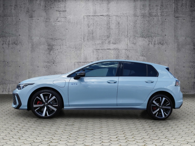 Golf VIII GTE 1.5 TSI eHybrid DSG Black/IQ.LIGHT