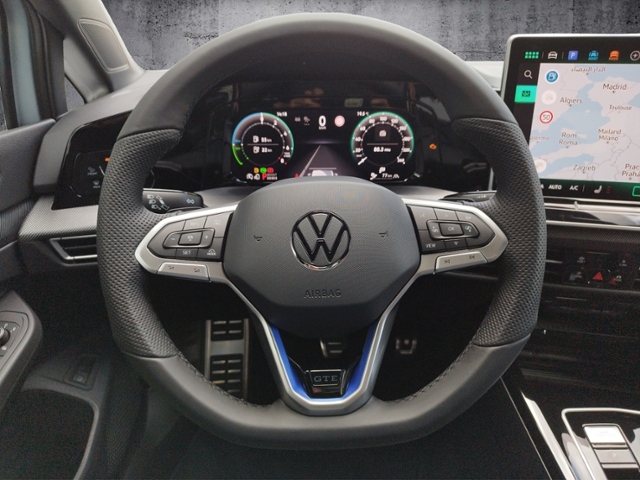 Golf VIII GTE 1.5 TSI eHybrid DSG Black/IQ.LIGHT