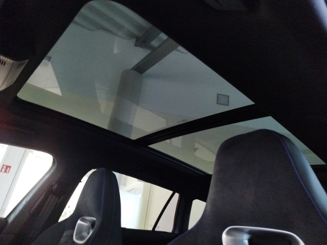 Passat Variant R-line 2.0 TDI DSG Black/IQ.DRIVE