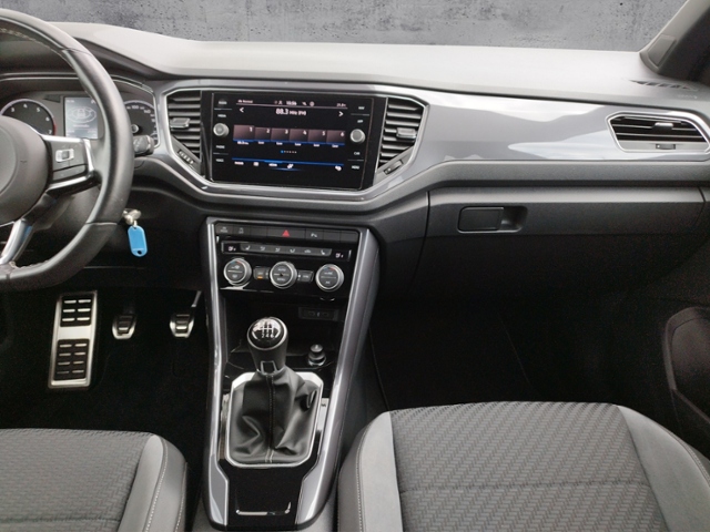 T-Roc Sport 1.5 TSI R-Line/NAV/ACC KLIMA LED NAV