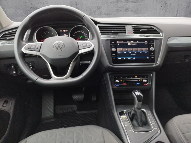 Tiguan Life 1.5TSI DSG/AHK/HuD/NAV/RFK/SHZ KLIMA