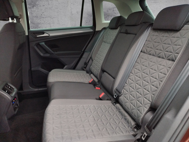 Tiguan Life 1.5TSI DSG/AHK/HuD/NAV/RFK/SHZ KLIMA