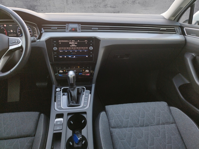 Passat Variant Business 2.0 TDI DSG HUD/NAV KLIM