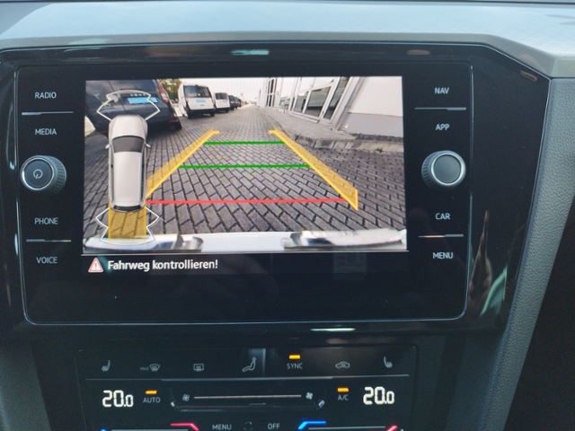 Passat Variant Business 2.0 TDI DSG HUD/NAV KLIM