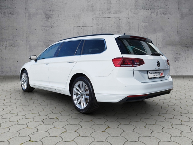 Passat Variant Business 2.0 TDI DSG HUD/NAV KLIM