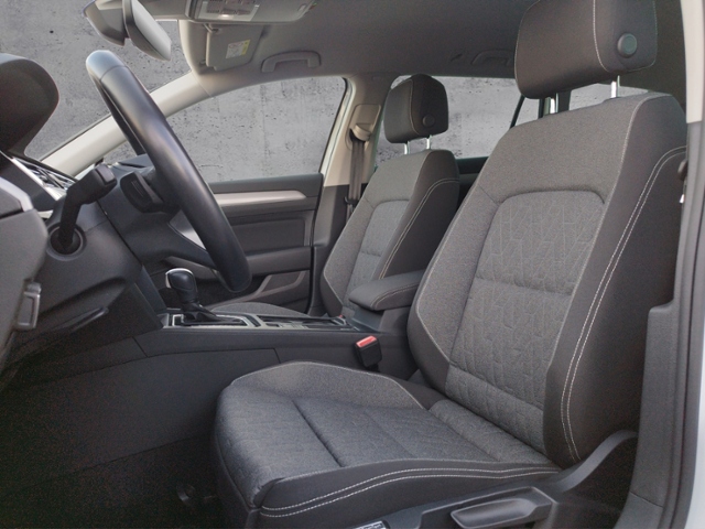 Passat Variant Business 2.0 TDI DSG HUD/NAV KLIM