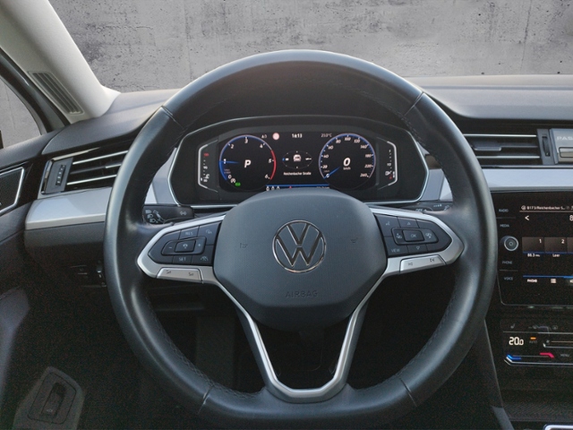 Passat Variant Business 2.0 TDI DSG HUD/NAV KLIM