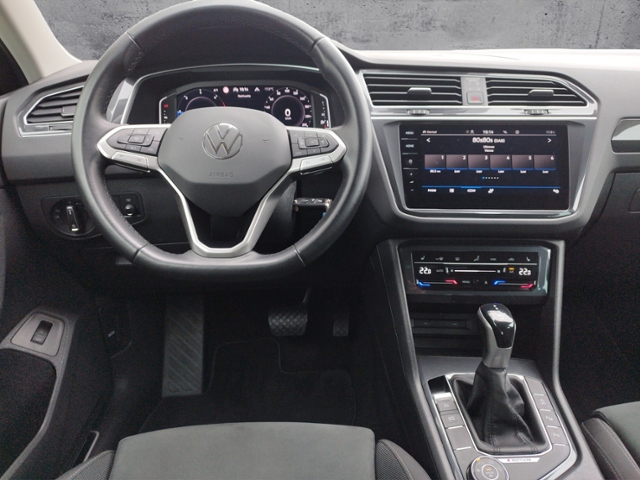 Tiguan Elegance 2.0 TDI 4Motion DSG KLIMA LED NA