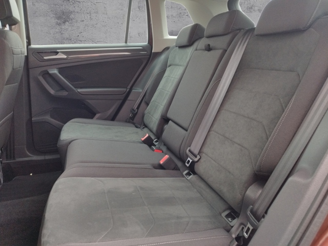 Tiguan Elegance 2.0 TDI 4Motion DSG KLIMA LED NA