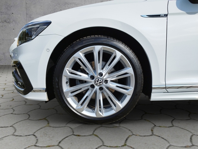Passat Variant Elegance 2.0 TDI 4M DSG R-Line Al