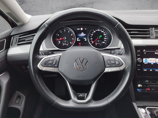 Passat Variant Business 2.0TSI DSG R-line/AHK/Na