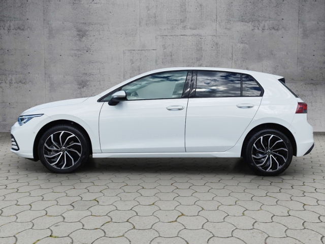 Golf VIII Life 1.0 eTSI DSG IQ.DRIVE/NAV/SHZ KLI