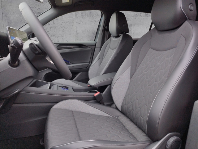 Tiguan Goal 1.5 eTSI DSG LED+/NAV/SHZ KLIMA NAVI