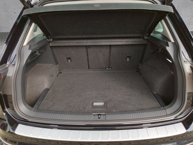 Tiguan Life 2.0 TDI 4Motion DSG IQ.LIGHT KLIMA L