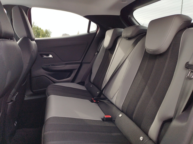 Mokka Elegance 1.2 Turbo LED/SHZ KLIMA