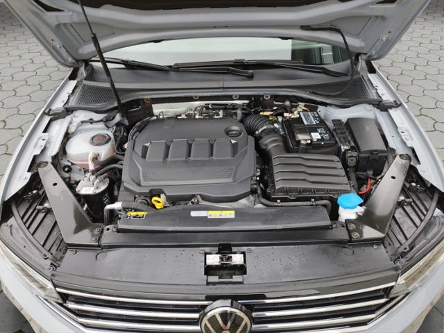 Passat Variant Business 2.0 TDI DSG NAV/SHZ KLIM